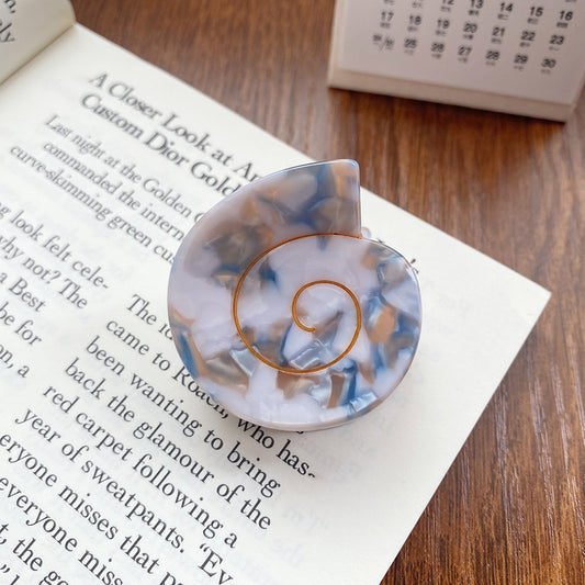 Cora Round Seashell Claw Clip- Blue