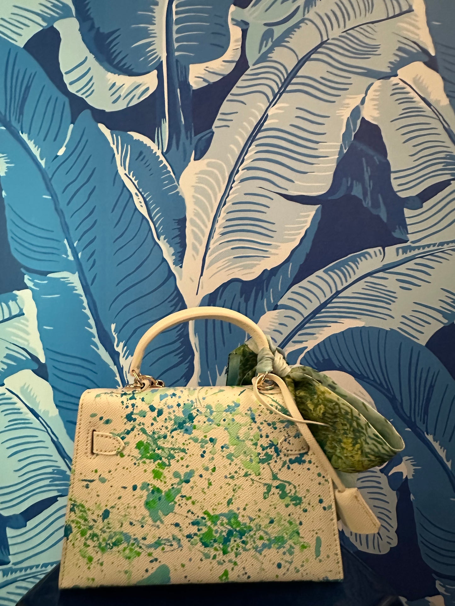 Eva Splash Bag in White and Turquoise